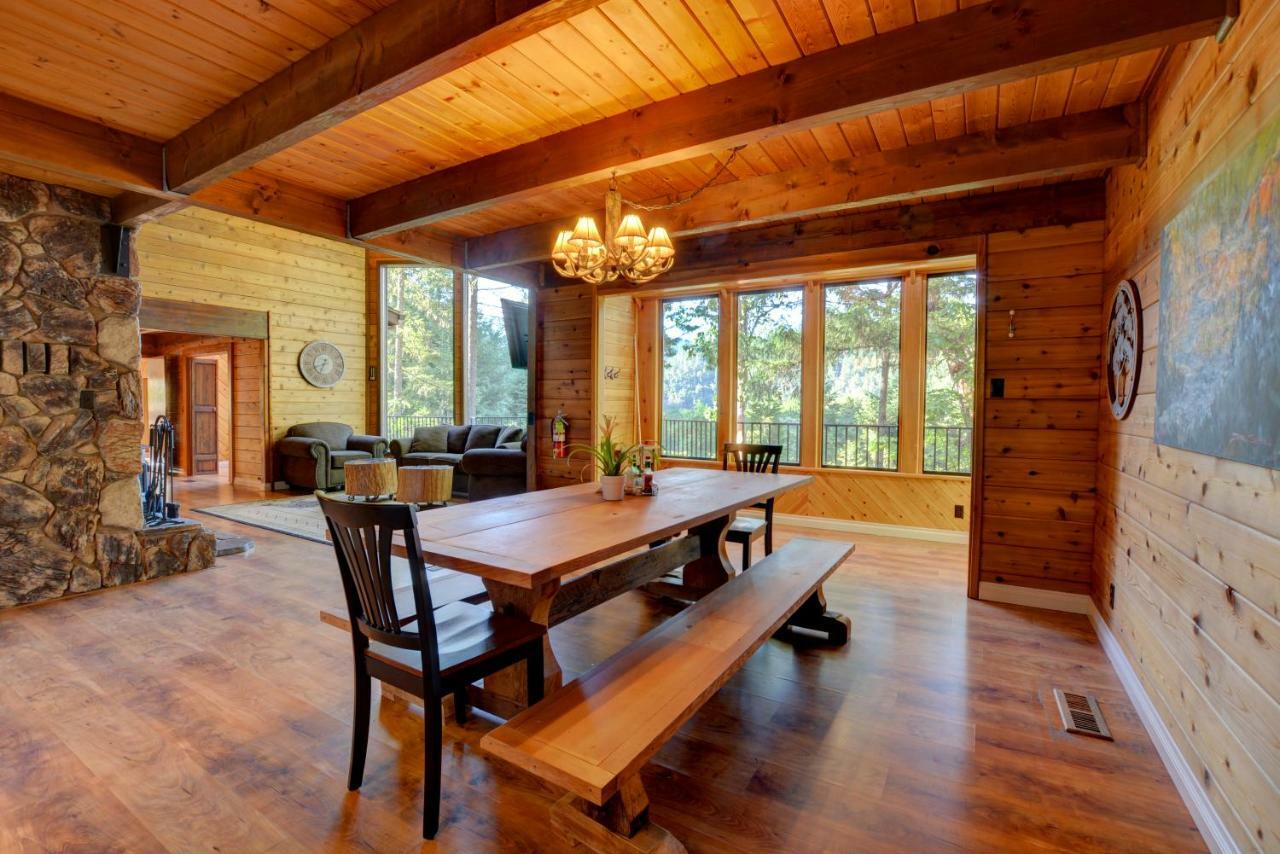 Morrisons Rogue River Lodge Merlin Exterior foto
